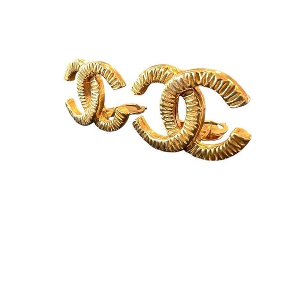 Chanel Vintage Gold Plated CC Earrings - Picture 2 of 4
